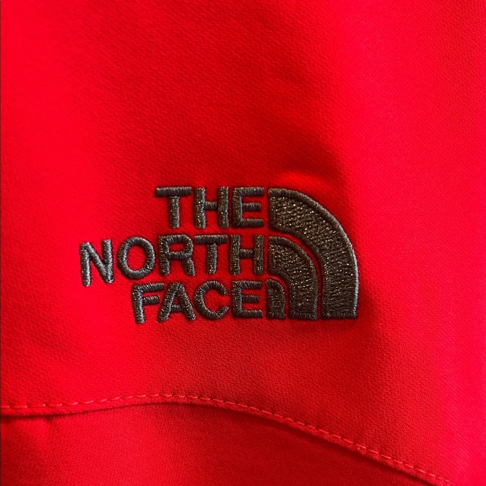 The North Face Men's Apex Bionic Softshell Jacket Red Grey Large